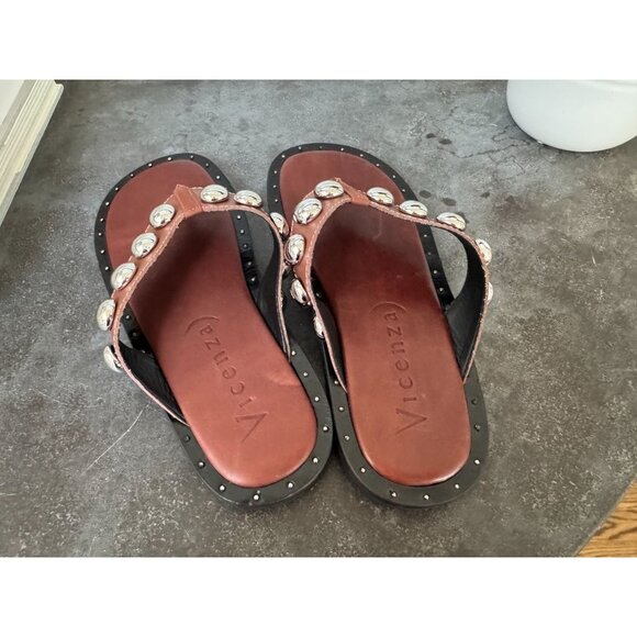 Vicenza Women’s Perth Studded Thong Sandal Size 7 - Picture 3 of 4